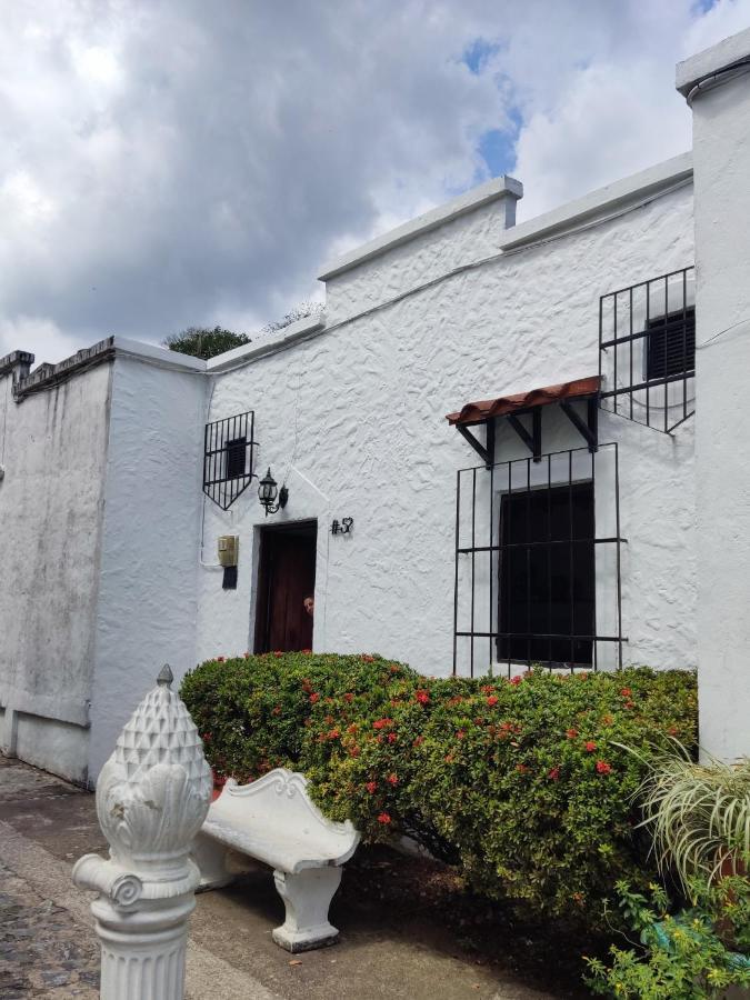 52 En La Aldea Santorini Colombiano Holiday home Doradal